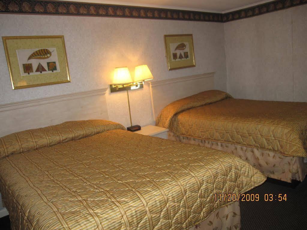 Wilbraham Inn Ludlow Ngoại thất bức ảnh